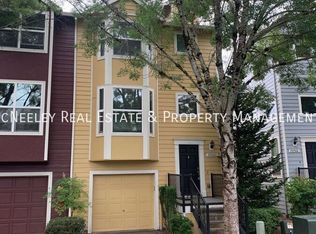 20560 NW Sedona Ln, Beaverton, OR