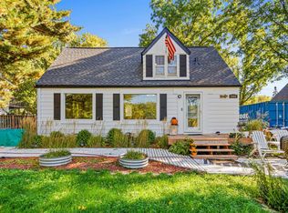 8065 Riverview Ter NE, Fridley, MN 55432