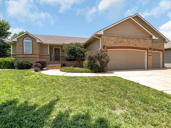 1229 S Threewood St, Wichita, KS 67235