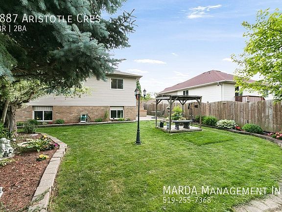 5th image of 3887 Aristotle Cres