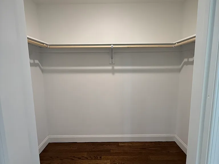 38 Shaw Ave #2 — Photo 11