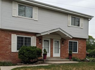 1007 N 119th St, Milwaukee, WI 53226
