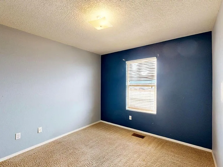 2946 Payton Trl SW — Photo 4