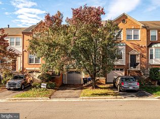 327 Davis Ave SW, Leesburg, VA 20175