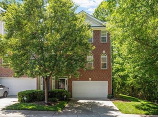 6955 Middleboro Dr, Raleigh, NC 27612