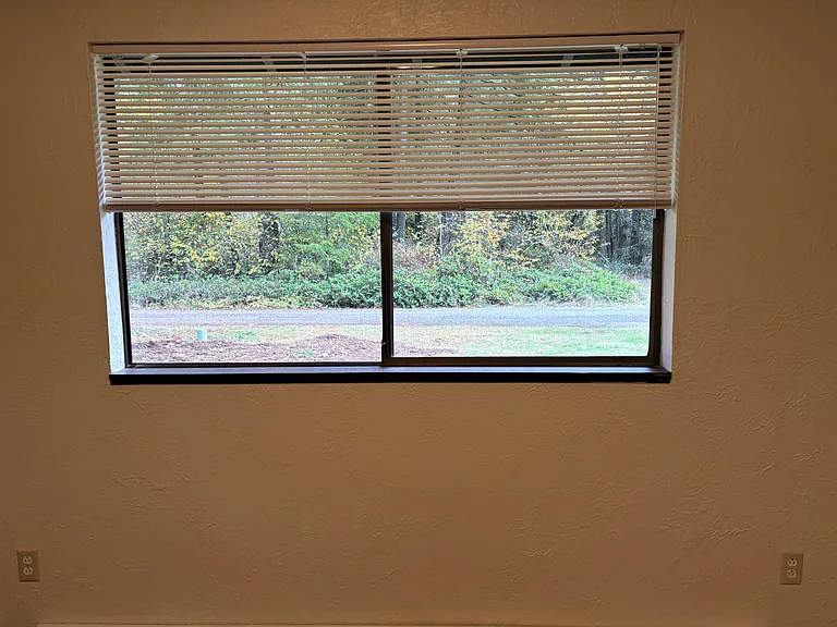 13315 Tilley Rd S — Photo 14
