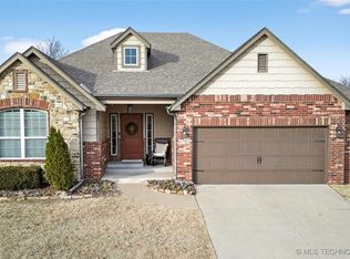 2700 W Natchez St, Broken Arrow, OK 74011