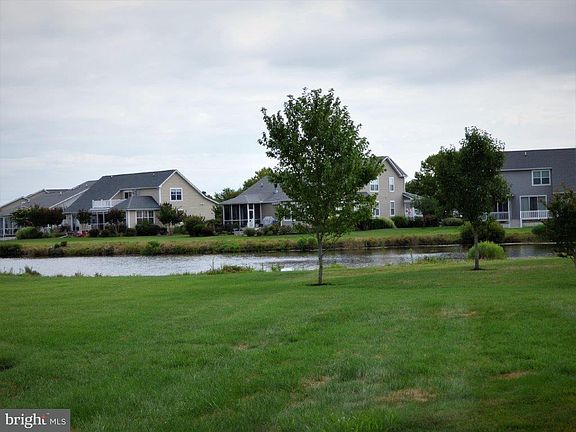 4th image of 37305 Hidden Bay Dr
