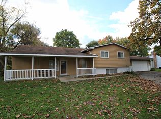 6141 Miller Rd, Swartz Creek, MI 48473