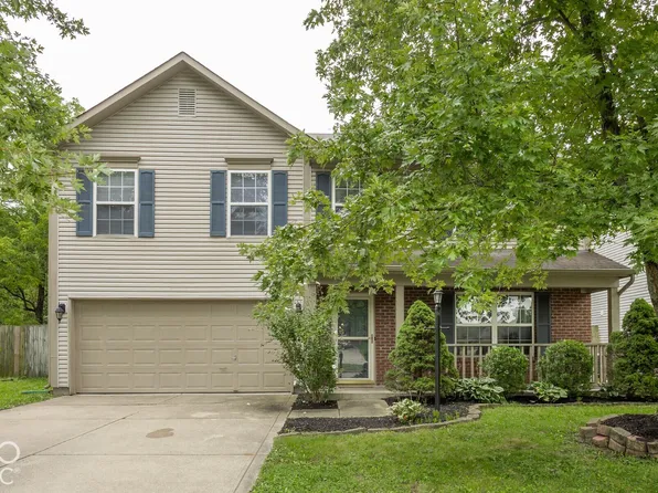 12351 Blue Sky Dr, Fishers, IN 46037
