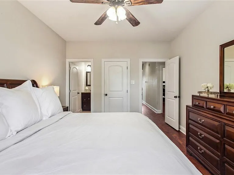 5723 Pasteur Blvd — Photo 8