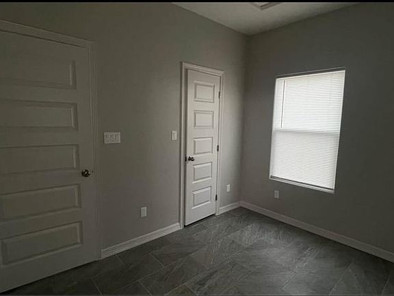 5th image of 507 E Ricky Crossland Ave #3