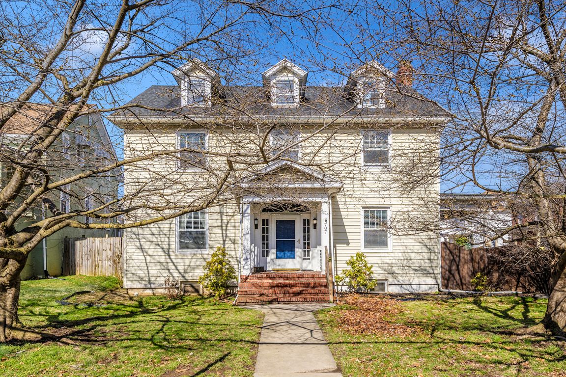 01-Exterior Front