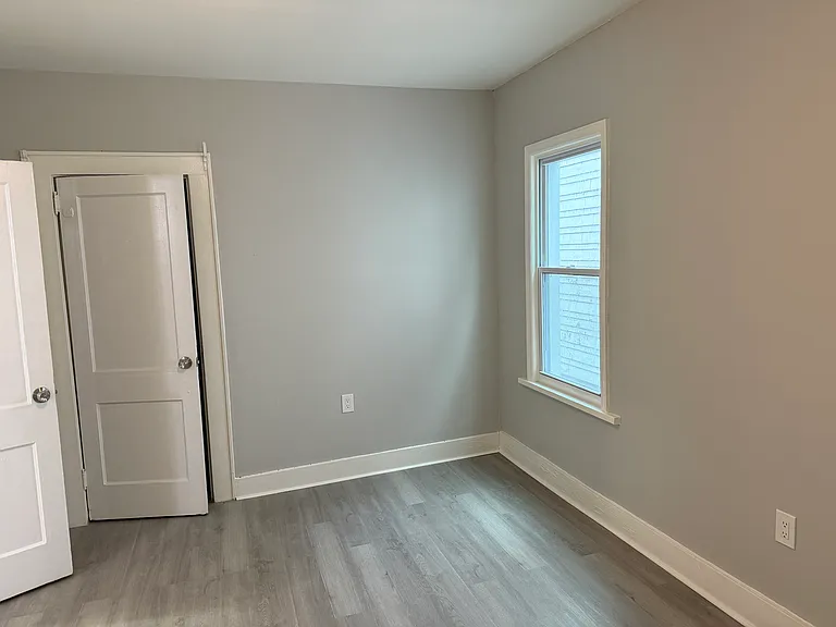 33-35 Cedar Ave #2 — Photo 26