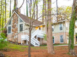 1057 Williamsburg Ln, Norcross, GA 30093