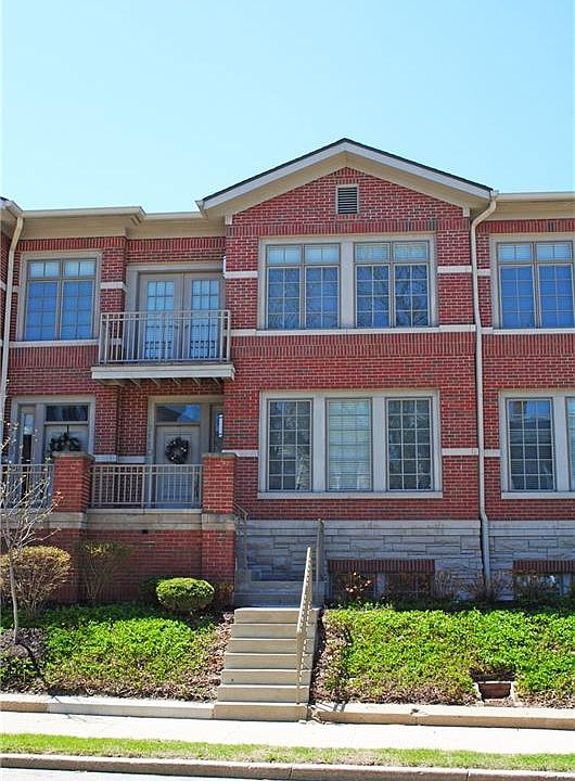 1st image of 2110 N Pennsylvania St #504