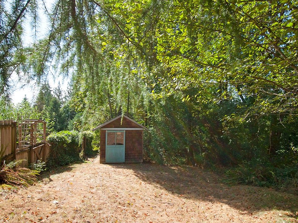 2nd image of 142 Sylvan Way