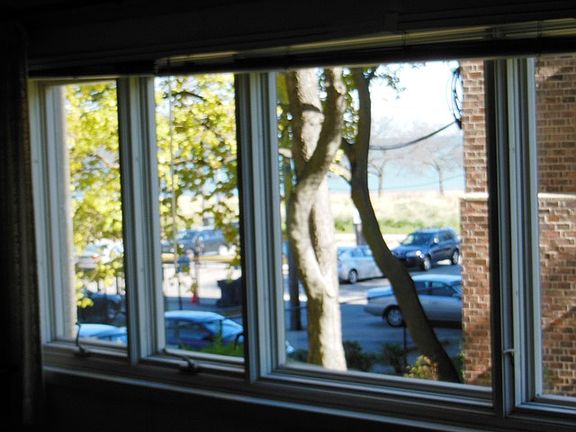 4th image of 1132 W Lunt Ave APT 2B