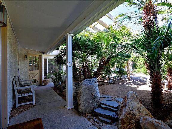 3rd image of 1527 Shadow Mountain Pl