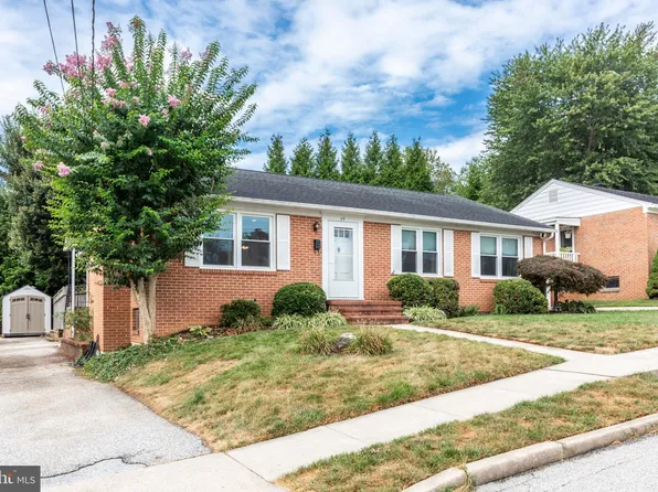 59 Chase St, Westminster, MD 21157