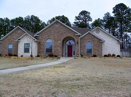 1st image of 110 Chinquapin Ct