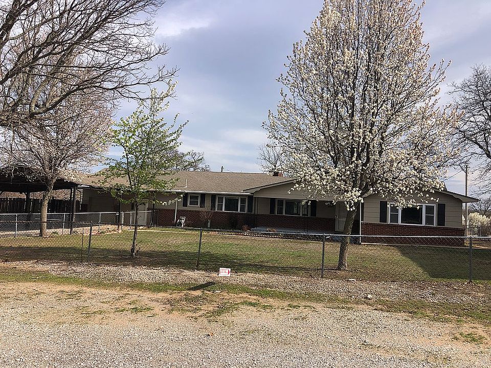 2657 Robin Cir Mannford, OK