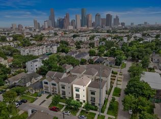 1719 Shearn St, Houston, TX 77007