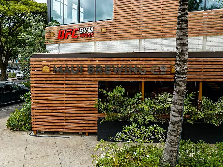 located in Kailua Town