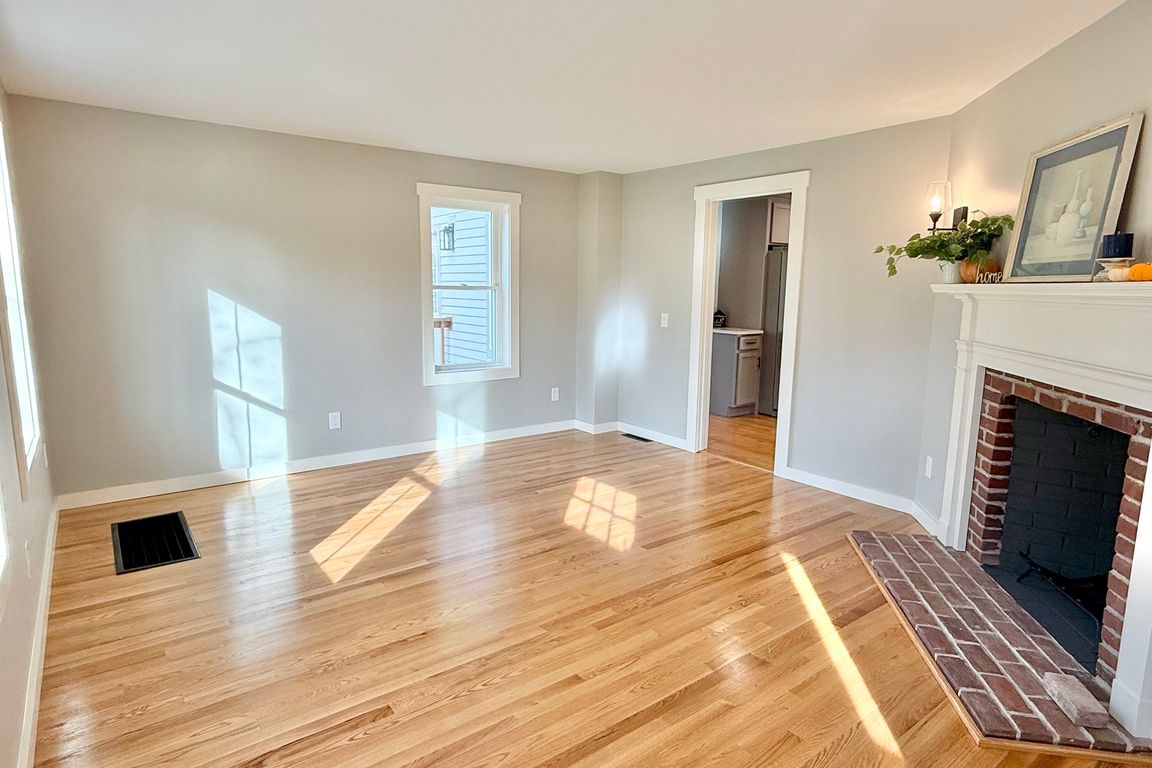 next background image