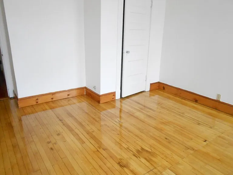 1905 Beacon St #3R — Photo 9