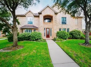 17715 Laguna Trail Dr, Houston, TX 77095