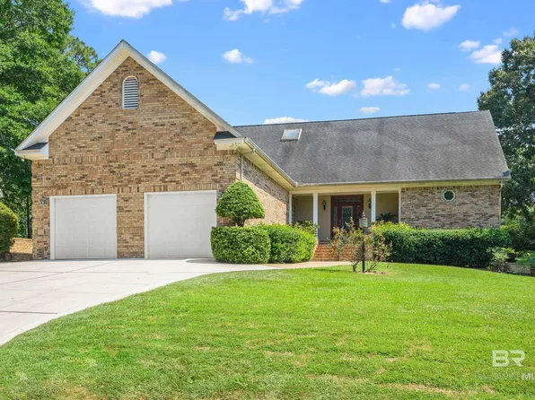 111 Schooley Cir, Daphne, AL 36526