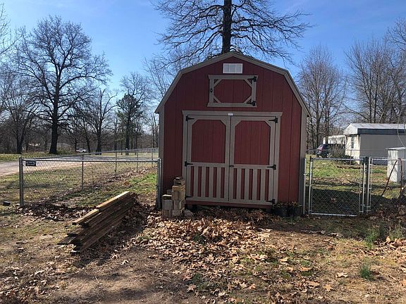 3rd image of 620 County Road 1280