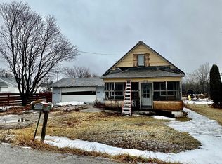 5848 3rd Ave N, Wells, MI 49894