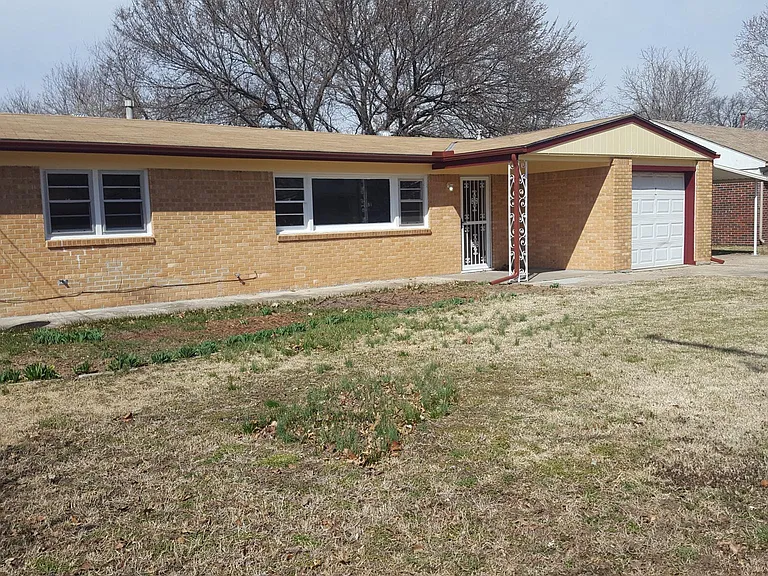 3139 N Coolidge Ave — Photo 14