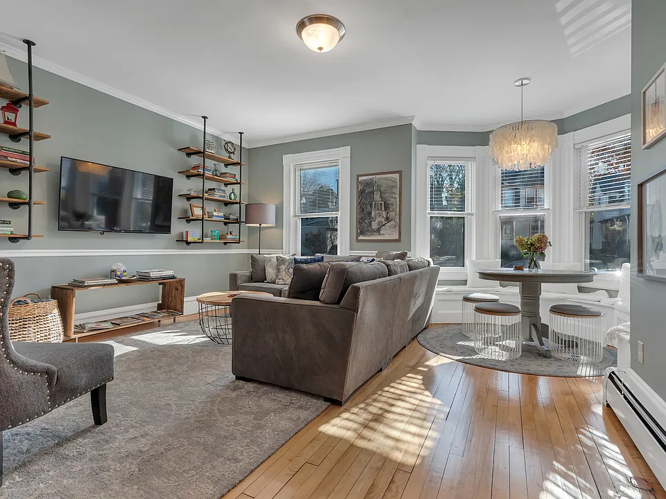 68 Humboldt Ave #1
