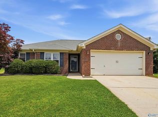 123 Populus Dr, Harvest, AL 35749