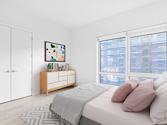 4th image of 108 Downing St APT 4E