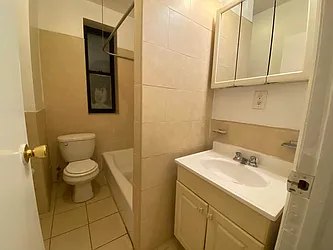 Rented by Lang Realty LLC