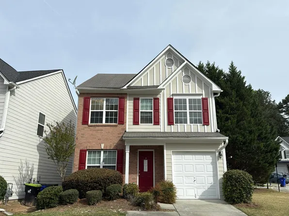 9433 Lakeview Rd, Union City, GA 30291