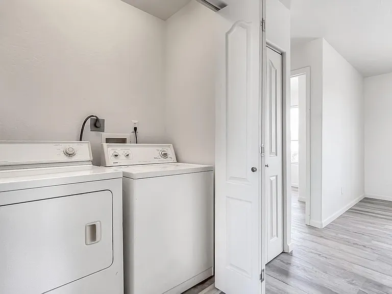 701 Campbell St #C — Photo 8