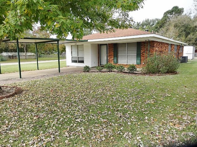 1st image of 5822 Larkspur Dr