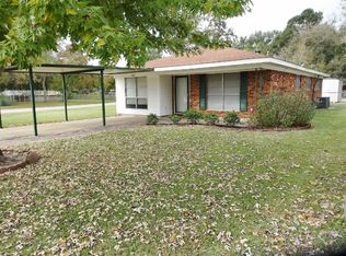 5822 Larkspur Dr, Alexandria, LA 71303