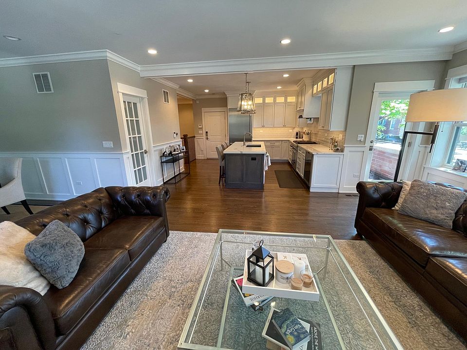 Open floor plan on upper floor