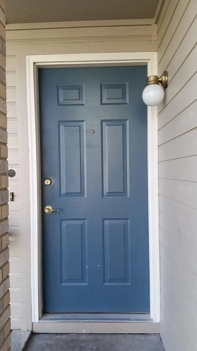 Front door - 2580 S Sumac Ln