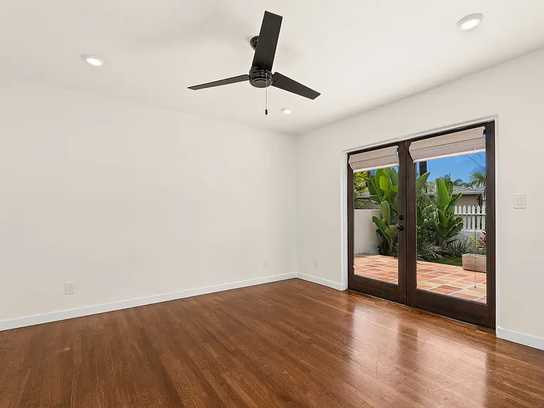 4858 E Alder Dr — Photo 26