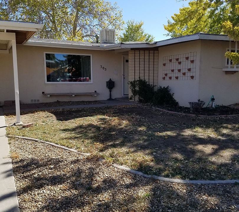 1st image of 305 N San Paula Ave