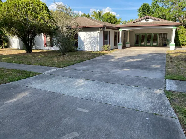 1996 Arvis Cir E, Clearwater, FL 33764