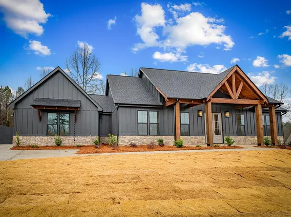 38 Susie Ct, Blairsville, GA 30512