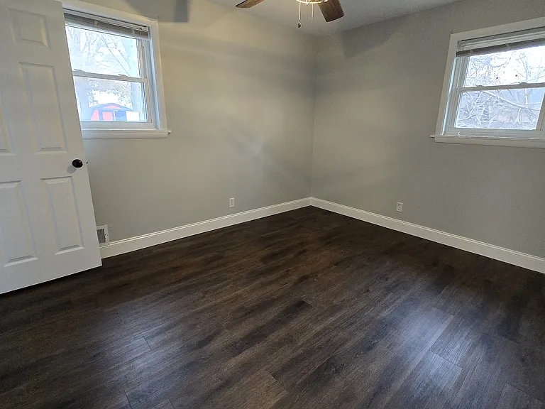 1827 Milburt Dr — Photo 7